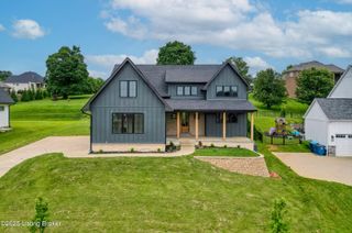 6609 Clore Lake Rd, Crestwood, KY 40014