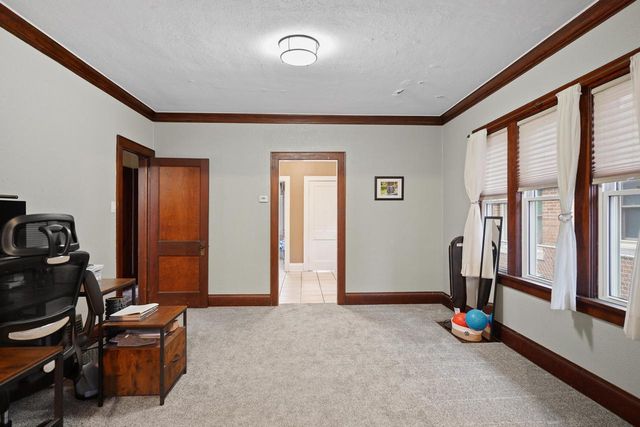 7325 24th AVENUE, Kenosha, WI 53143