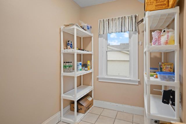 7325 24th AVENUE, Kenosha, WI 53143