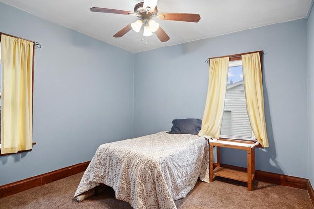 7325 24th AVENUE, Kenosha, WI 53143