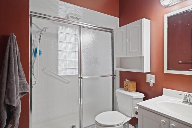 7325 24th AVENUE, Kenosha, WI 53143