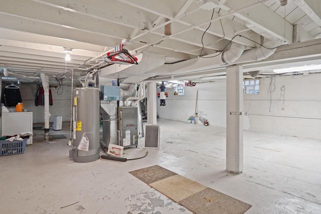 7325 24th AVENUE, Kenosha, WI 53143