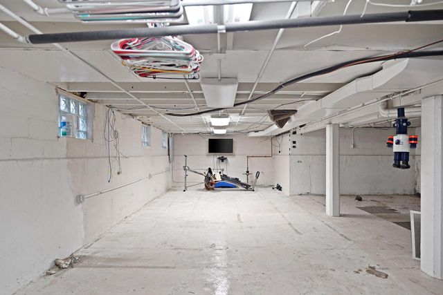 7325 24th AVENUE, Kenosha, WI 53143