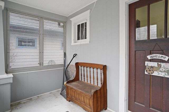 7325 24th AVENUE, Kenosha, WI 53143