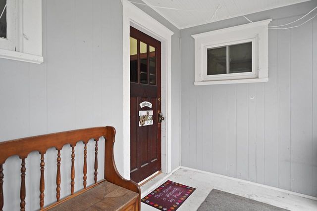 7325 24th AVENUE, Kenosha, WI 53143