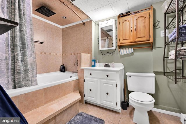 118 E RUDDLE ST, Coaldale, PA 18218