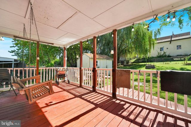 118 E RUDDLE ST, Coaldale, PA 18218