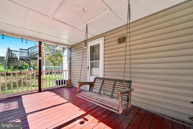 118 E RUDDLE ST, Coaldale, PA 18218