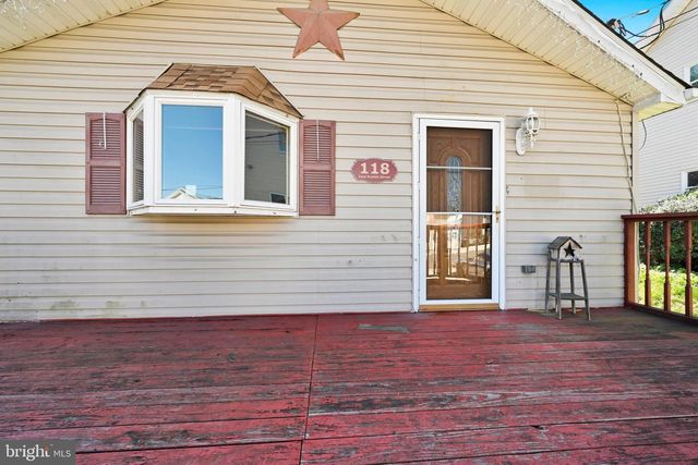 118 E RUDDLE ST, Coaldale, PA 18218