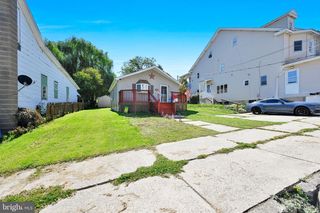 118 E RUDDLE ST, Coaldale, PA 18218