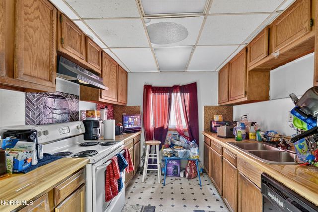 613 Toronto Avenue, Toledo, OH 43609