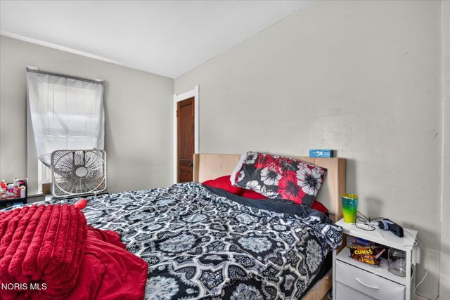 613 Toronto Avenue, Toledo, OH 43609