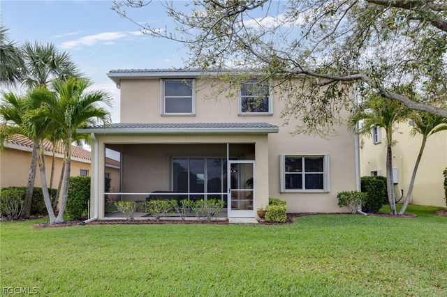 944 Golden Pond CT, Cape Coral, FL 33909