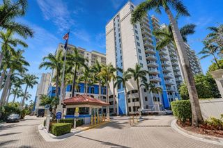 5077 NW 7th St 1217, Miami, FL 33126