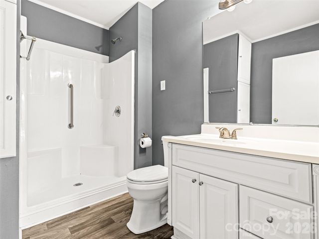 15 Woodbine Road, Asheville, NC 28804