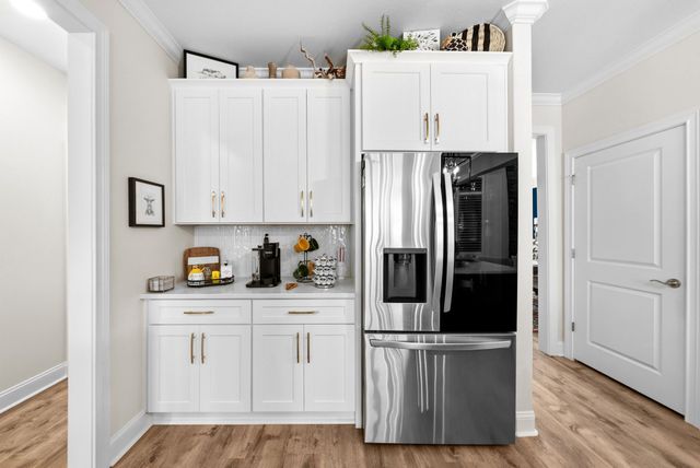 1457 Collins View Way, Clarksville, TN 37043