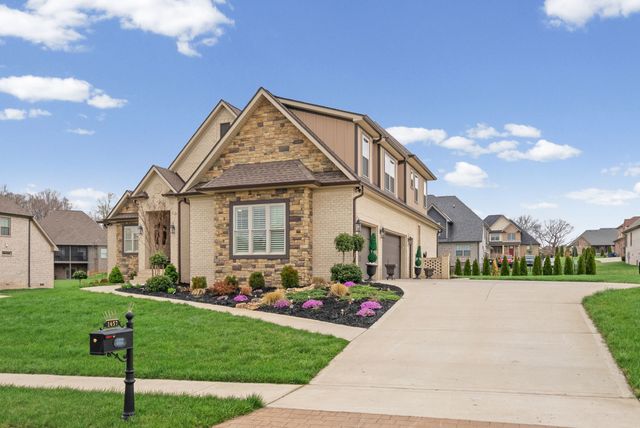 1457 Collins View Way, Clarksville, TN 37043