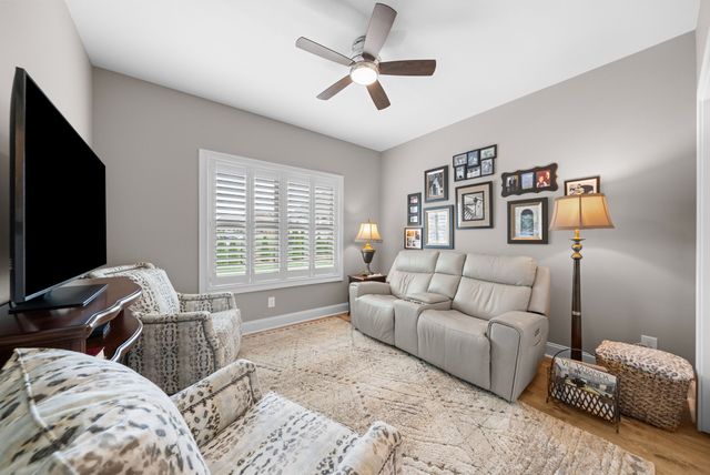 1457 Collins View Way, Clarksville, TN 37043