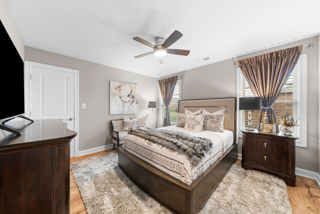 1457 Collins View Way, Clarksville, TN 37043