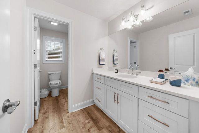 1457 Collins View Way, Clarksville, TN 37043