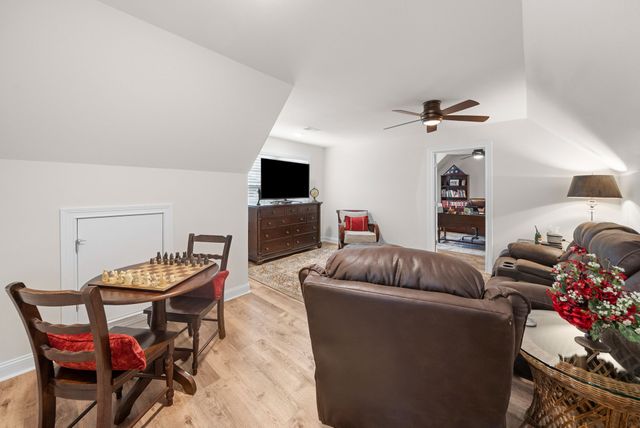 1457 Collins View Way, Clarksville, TN 37043