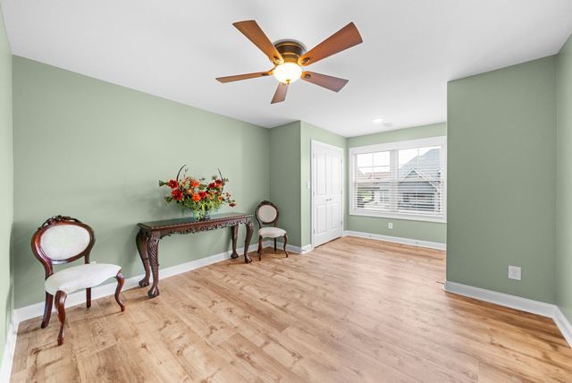 1457 Collins View Way, Clarksville, TN 37043