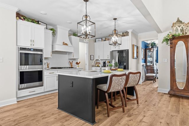 1457 Collins View Way, Clarksville, TN 37043