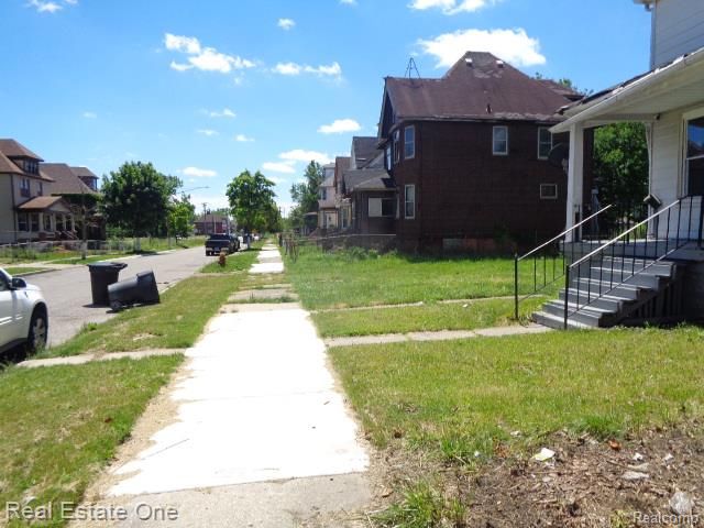 6031 Crane Street, Detroit, MI 48213