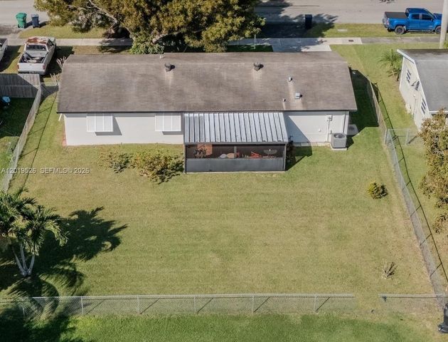 18225 SW 94th Ave, Palmetto Bay, FL 33157