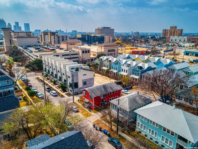 215 AND 219 Paschal St, San Antonio, TX 78212