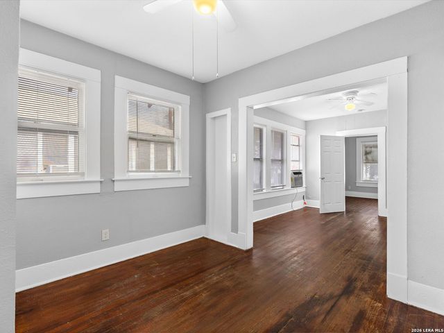 215 AND 219 Paschal St, San Antonio, TX 78212