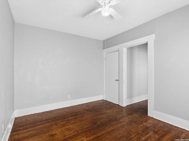 215 AND 219 Paschal St, San Antonio, TX 78212