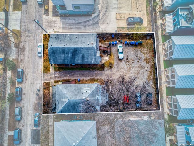 215 AND 219 Paschal St, San Antonio, TX 78212