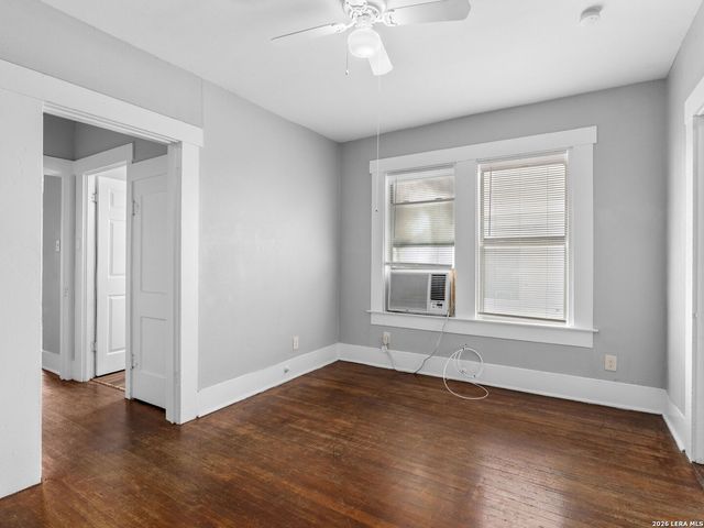 215 AND 219 Paschal St, San Antonio, TX 78212