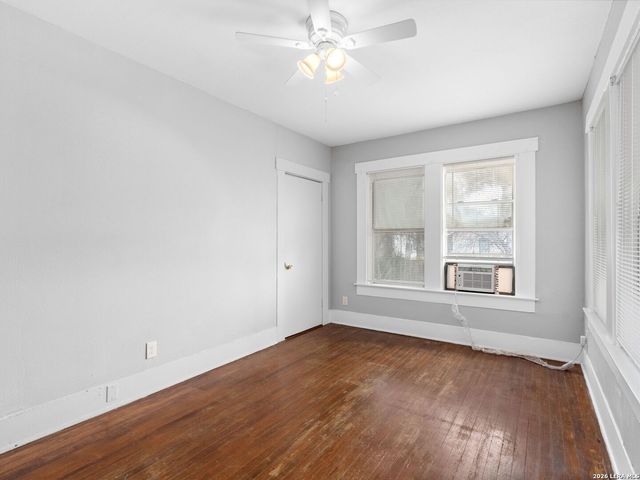 215 AND 219 Paschal St, San Antonio, TX 78212