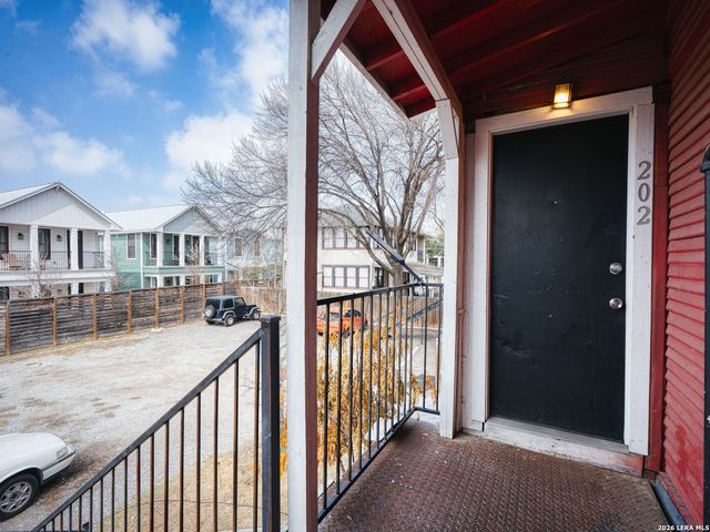 215 AND 219 Paschal St, San Antonio, TX 78212