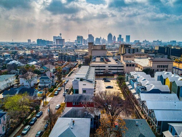 215 AND 219 Paschal St, San Antonio, TX 78212