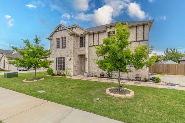 518 Clifton Court, Midlothian, TX 76065