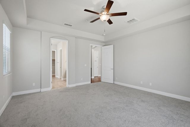 1827 Tulip Ct, Lodi, CA 95242
