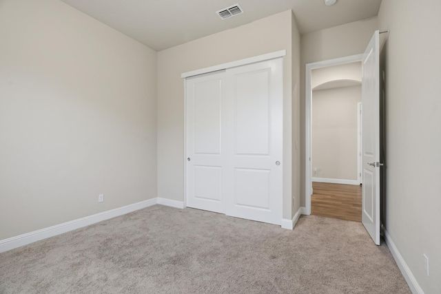 1827 Tulip Ct, Lodi, CA 95242