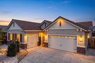 1827 Tulip Ct, Lodi, CA 95242