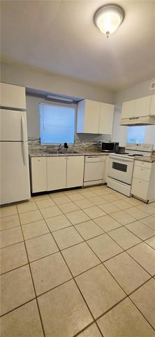 10225 N OJUS DRIVE, Tampa, FL 33617