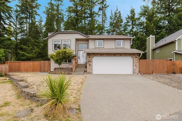 10381 Wilkes Court NW, Silverdale, WA 98383