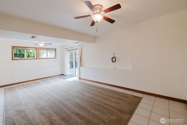10381 Wilkes Court NW, Silverdale, WA 98383
