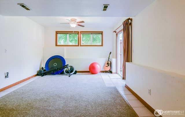 10381 Wilkes Court NW, Silverdale, WA 98383