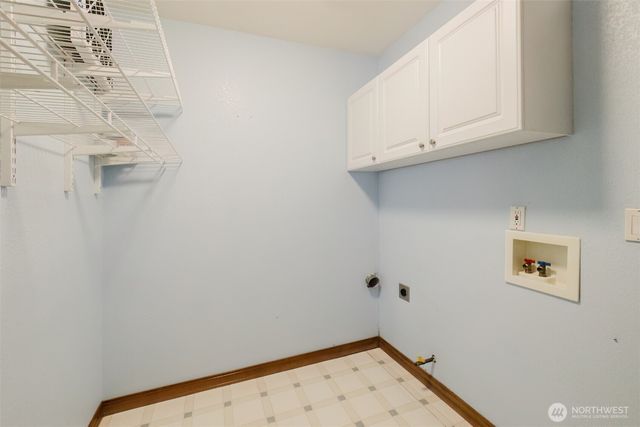 10381 Wilkes Court NW, Silverdale, WA 98383