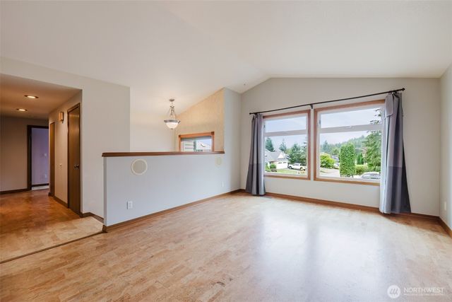 10381 Wilkes Court NW, Silverdale, WA 98383