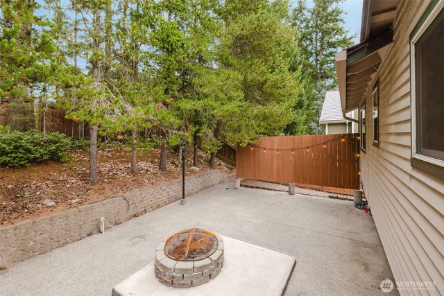 10381 Wilkes Court NW, Silverdale, WA 98383