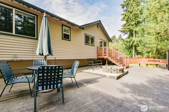10381 Wilkes Court NW, Silverdale, WA 98383