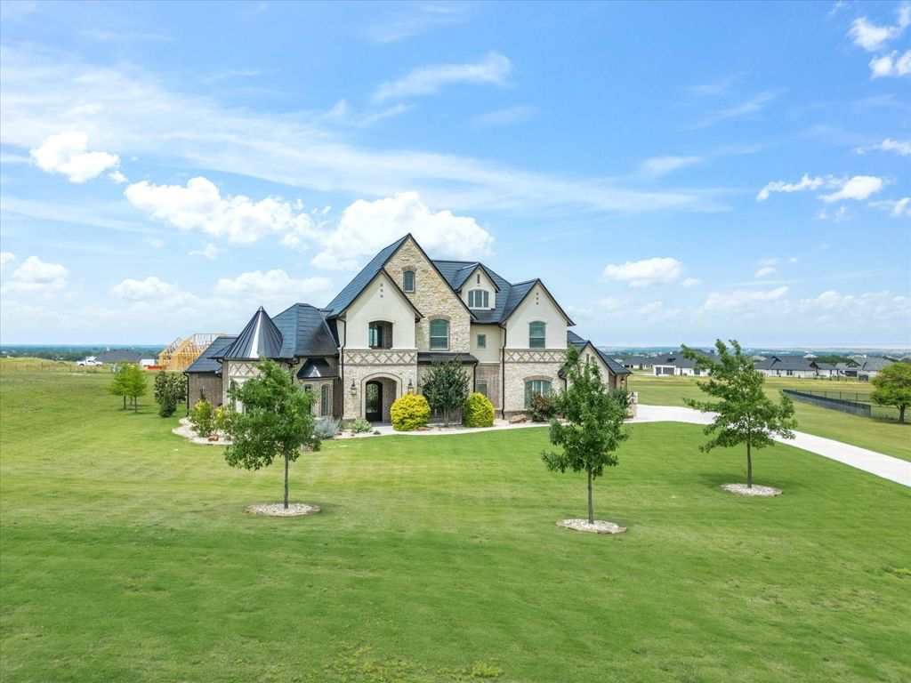 212 Nueces Trail, Aledo, TX 76008